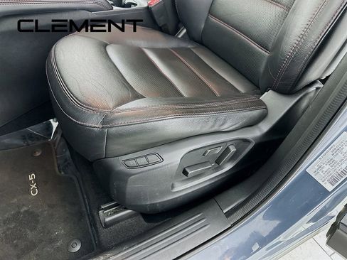 Used 2023 MAZDA CX-5 Carbon Edition image 29