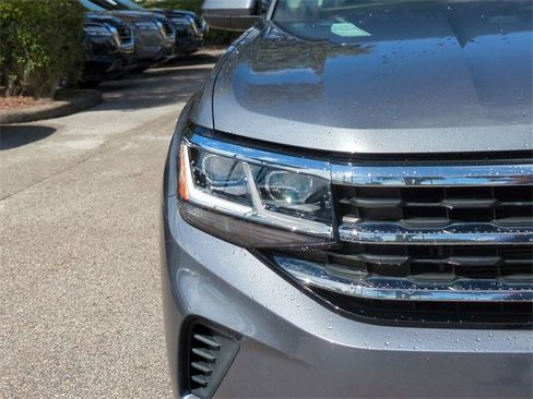 Used 2022 Volkswagen Atlas SE image 10