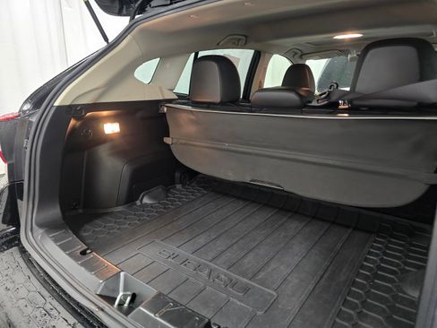 Used 2019 Subaru Crosstrek 2.0i Limited w/ Moonroof Package w/Navigation image 22