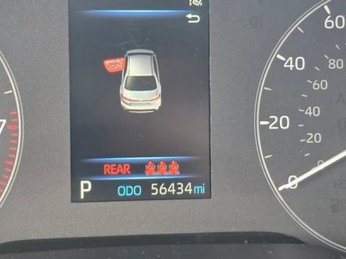 Used 2023 Toyota Corolla LE image 22