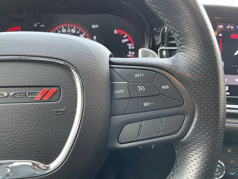 Used 2022 Dodge Durango R/T AWD/4WD image 16