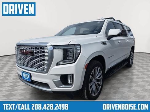 Used 2021 GMC Yukon XL Denali AWD/4WD image 1