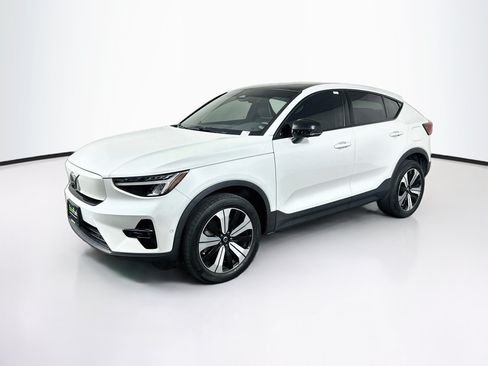 Used 2023 Volvo C40 P8 Recharge Plus AWD/4WD image 3