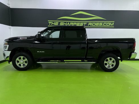 Used 2025 RAM 2500 Big Horn AWD/4WD image 6