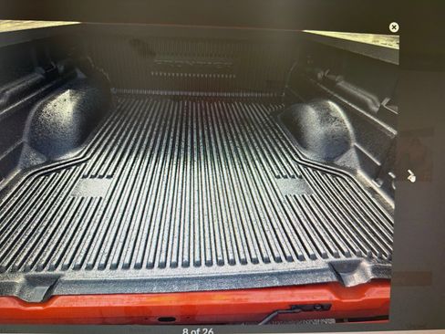 Used 2025 Nissan Frontier PRO-4X AWD/4WD image 9