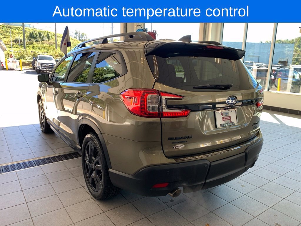 Certified 2023 Subaru Ascent Onyx Edition Limited AWD/4WD image 9