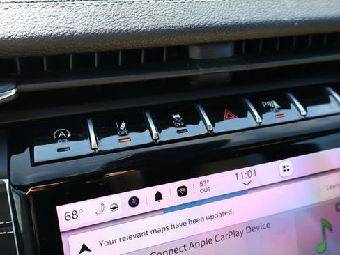 Used 2024 Jeep Grand Cherokee Limited image 18