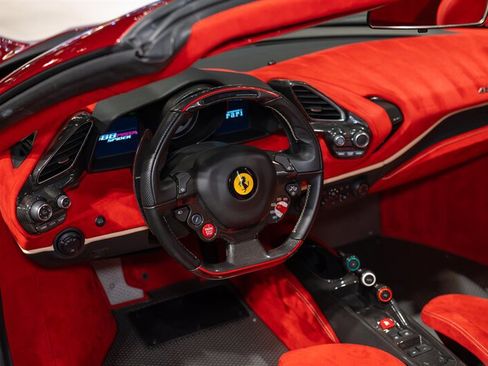 Used 2020 Ferrari 488 Pista Spider RWD image 22