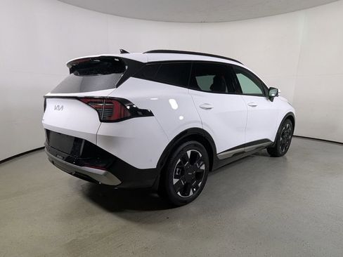 New 2026 Kia Sportage SX FWD image 7
