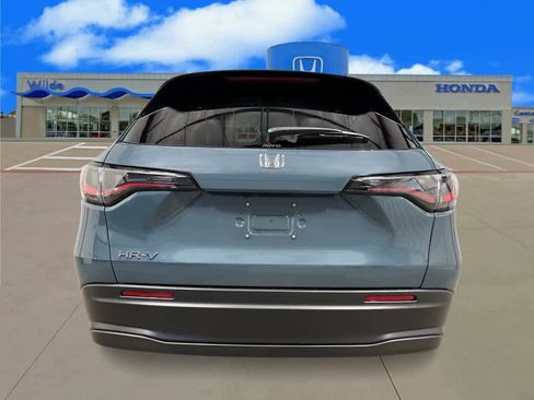 New 2026 Honda HR-V LX image 4