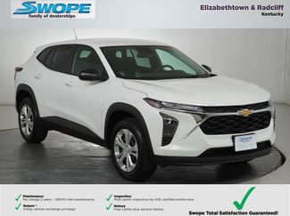 Used 2024 Chevrolet Trax LS w/ Driver Confidence Package image 1