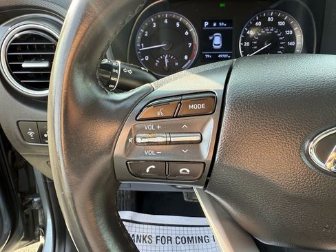 Used 2020 Hyundai Kona SEL w/ Cargo Package image 11