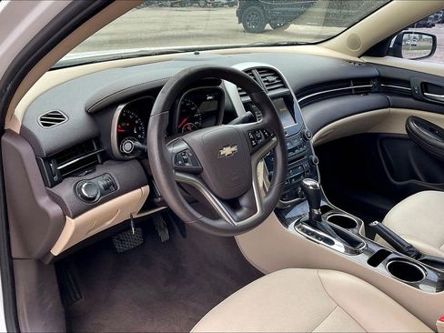 Used 2015 Chevrolet Malibu LT w/ Power Convenience Package FWD image 14
