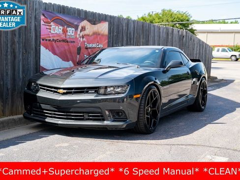 Used 2015 Chevrolet Camaro SS image 1