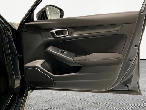 Used 2025 Honda Civic Sport image 26