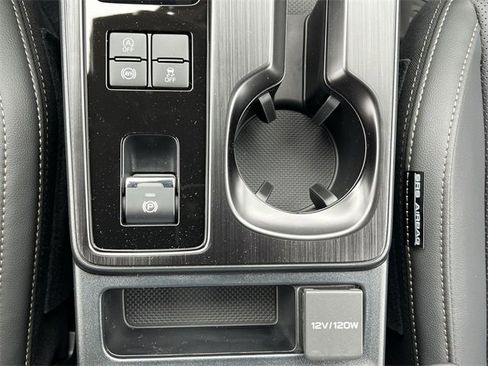 New 2026 Subaru Outback Limited image 18