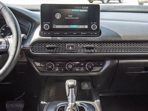 Used 2023 Honda HR-V Sport image 11