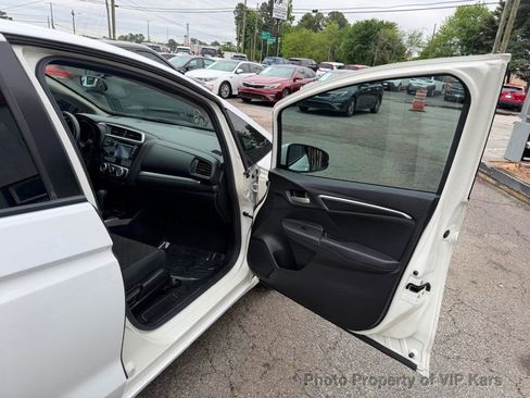 Used 2017 Honda Fit LX image 12