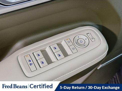 Certified 2025 Hyundai Santa Fe Calligraphy image 19