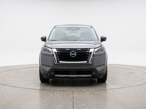 Used 2025 Nissan Pathfinder SV AWD/4WD image 2