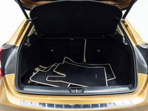 Used 2018 Mercedes-Benz GLA 250 4MATIC image 9