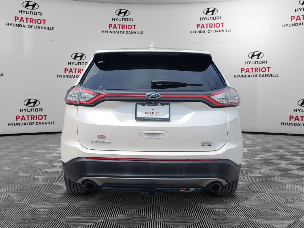 Used 2018 Ford Edge SEL w/ Canadian Touring Package AWD/4WD image 4