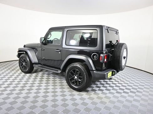 Used 2023 Jeep Wrangler Sport S image 4