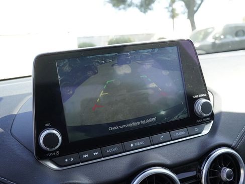 Used 2025 Nissan Sentra SV w/ All-Weather Package FWD image 12