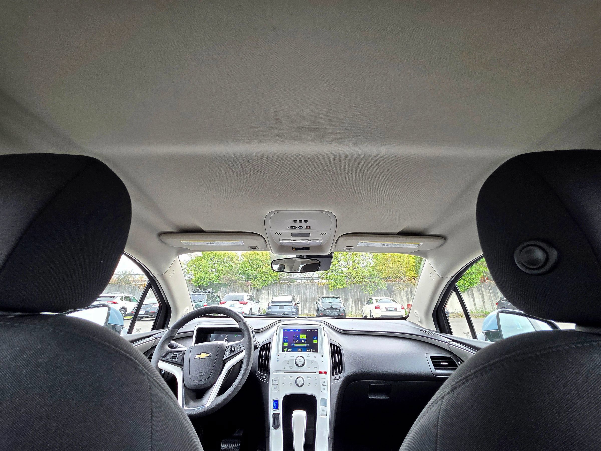 Used 2013 Chevrolet Volt FWD image 40