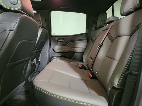 New 2026 Chevrolet Colorado ZR2 w/ LPO, Utility Wall Package image 16