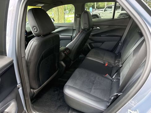Used 2025 Chevrolet Blazer EV RS AWD/4WD image 14