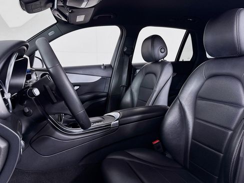 Used 2022 Mercedes-Benz GLC 300 image 16