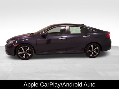 Used 2018 Honda Civic Touring image 7