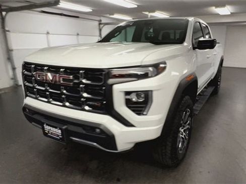 Certified 2024 GMC Canyon AT4 image 4