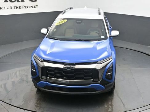 Used 2025 Chevrolet Equinox ACTIV FWD image 59