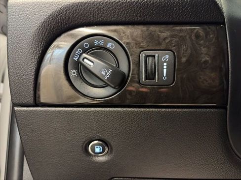 Used 2017 Dodge Durango Citadel w/ Premium Entertainment Group image 18