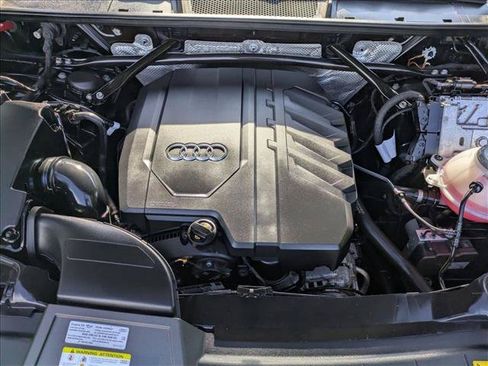 Used 2021 Audi Q5 2.0T Premium w/ Convenience Package AWD/4WD image 24