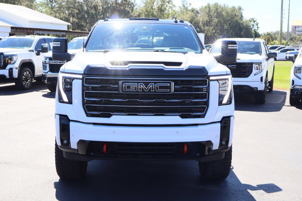 Certified 2025 GMC Sierra 2500 AT4 w/ AT4 Premium Plus Package AWD/4WD image 4