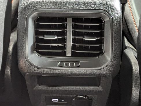 Used 2024 Volkswagen Tiguan Wolfsburg Edition image 23