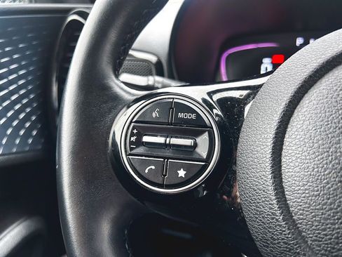 Certified 2023 Kia Soul EX image 18