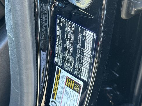 Used 2026 Mercedes-Benz GLE 350 4MATIC image 32