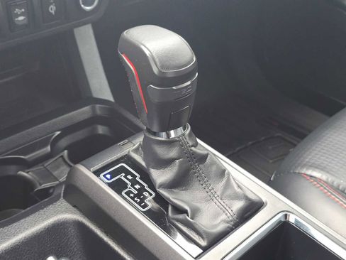 Used 2017 Toyota Tacoma TRD Pro AWD/4WD image 29