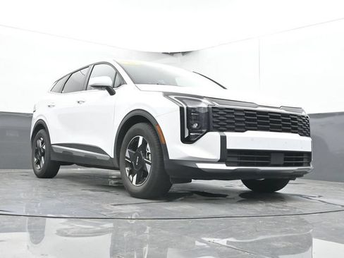 Used 2026 Kia Sportage LX FWD image 47