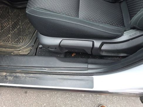 Used 2022 Mitsubishi Outlander ES image 10