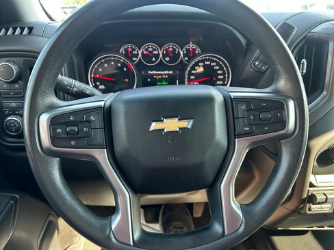 Used 2023 Chevrolet Silverado 2500 W/T w/ WT Convenience Package image 8