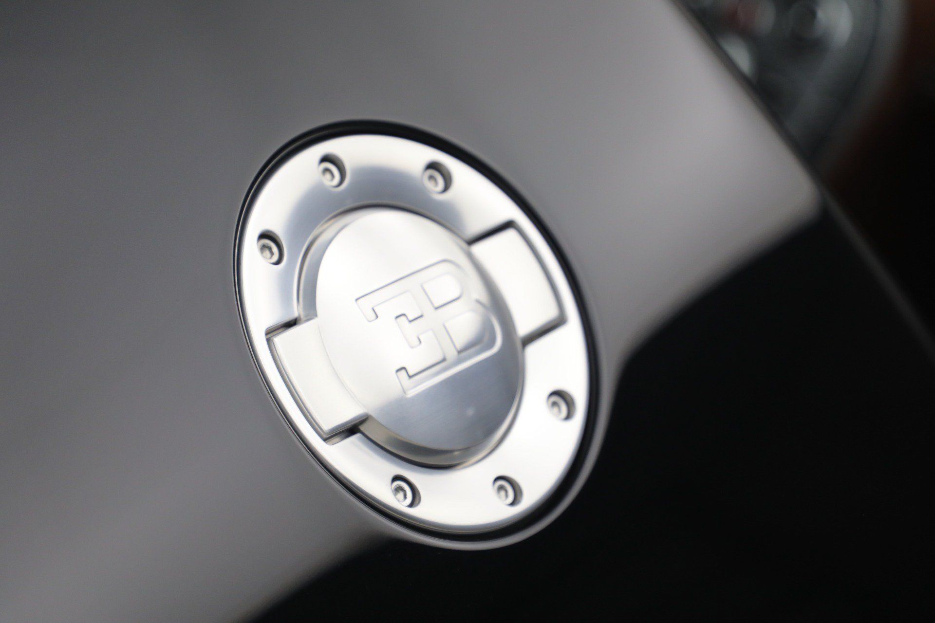 Used 2006 Bugatti Veyron AWD/4WD image 26