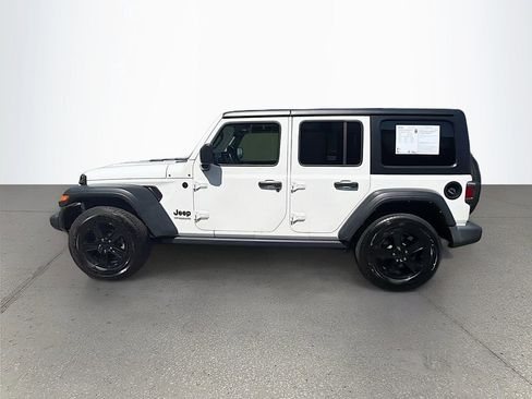 Used 2022 Jeep Wrangler Unlimited Sport AWD/4WD image 7