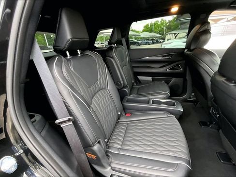 Used 2026 INFINITI QX60 Autograph w/ Dark Cargo Package AWD/4WD image 37