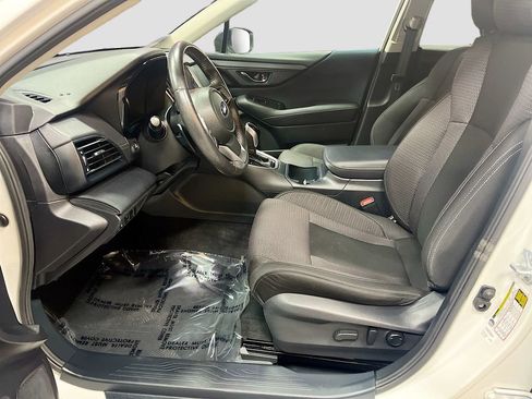 Used 2024 Subaru Outback Premium image 21