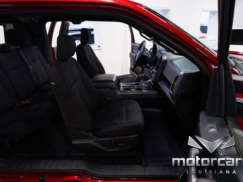 Used 2019 Ford F150 XLT w/ Equipment Group 302A Luxury AWD/4WD image 30